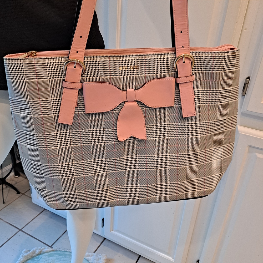 Elegant Pink Gray Plaid Messenger Laptop Bag with Pink Bow Accent